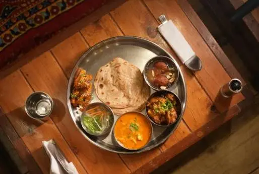Vegetarian thali served at the ashram